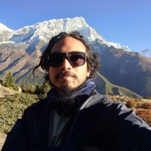 trekking guide nepal
