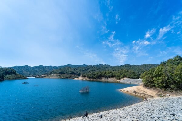 Dhap Dam Hike