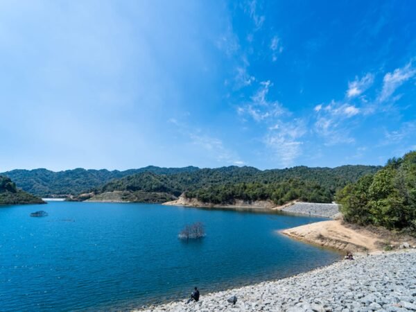 Dhap Dam Hike